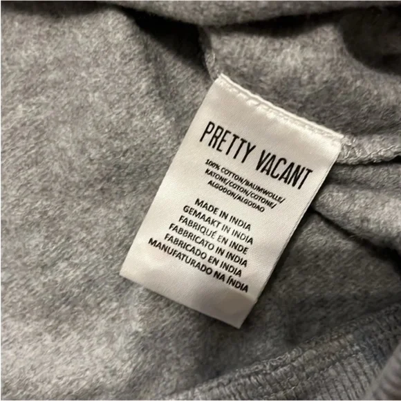 NWT Kitschy Kitty Embroidered Sweatshirt Size Small - Picture 13 of 15